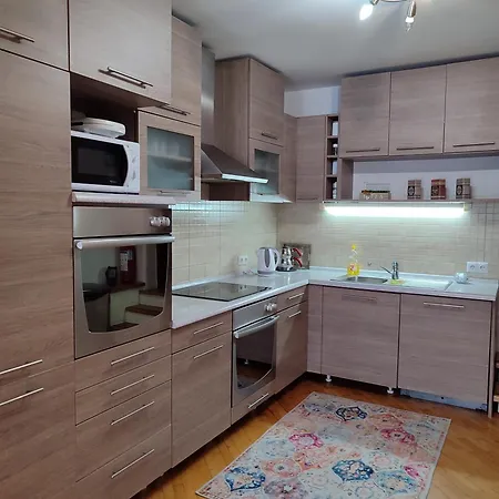 Kuna Вилла Сараево